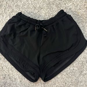 Lululemon Women’s Black Size 6 Shorts Drawstring Running Good condition
